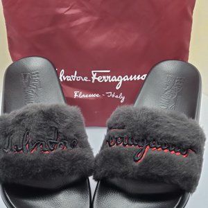 Salvatore Ferragamo Blk Fur & Leather Slide Sandal